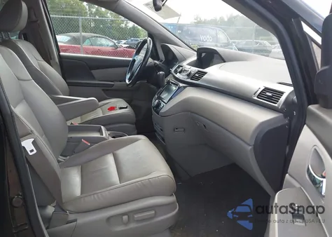 2016 Honda Odyssey Touring/Touring Elite z USA, uszkodzony, nr VIN 5FNRL5H9XGB054870